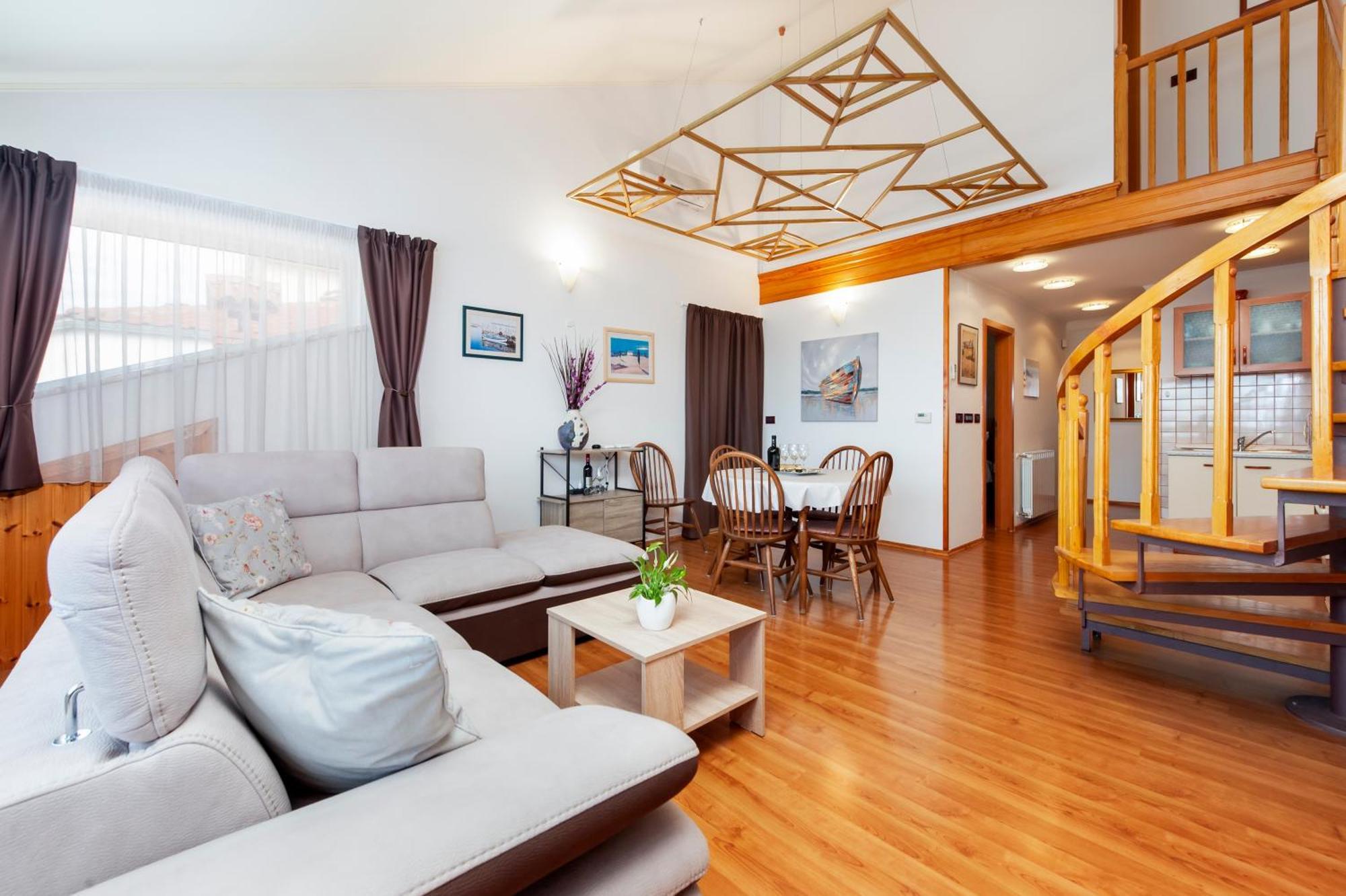 Olea Magica Apartments ロヴィニ エクステリア 写真