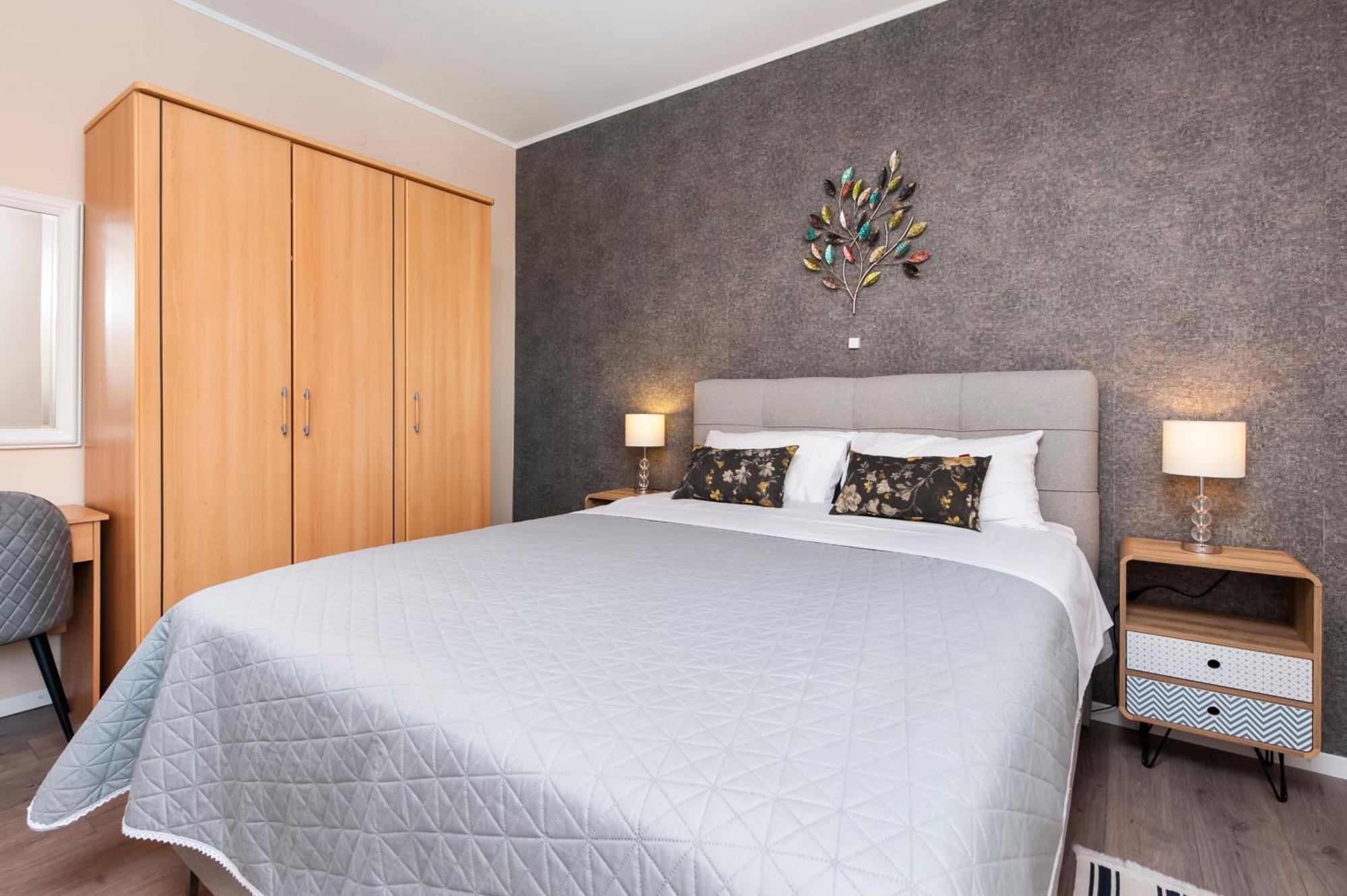 Olea Magica Apartments ロヴィニ エクステリア 写真