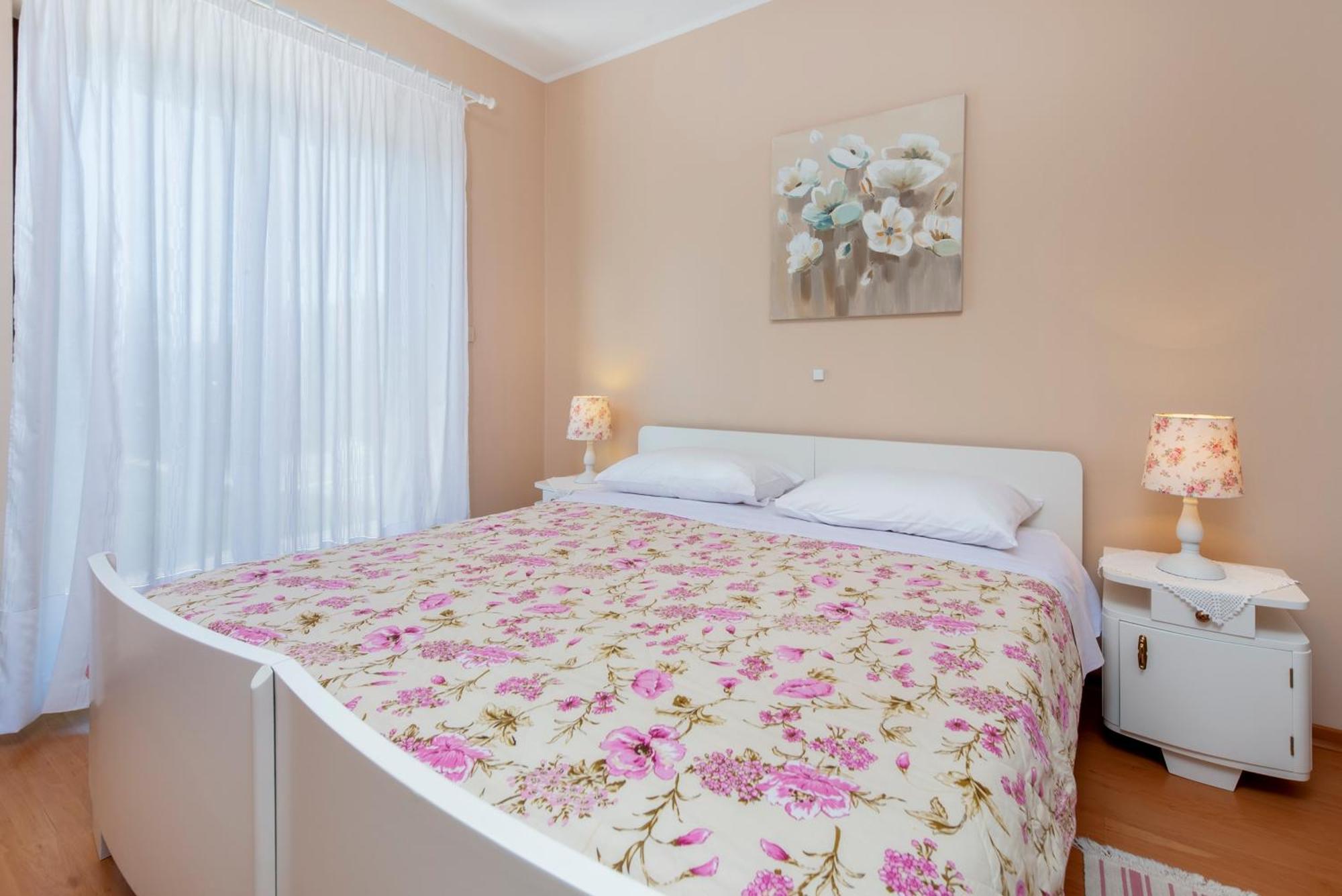 Olea Magica Apartments ロヴィニ エクステリア 写真